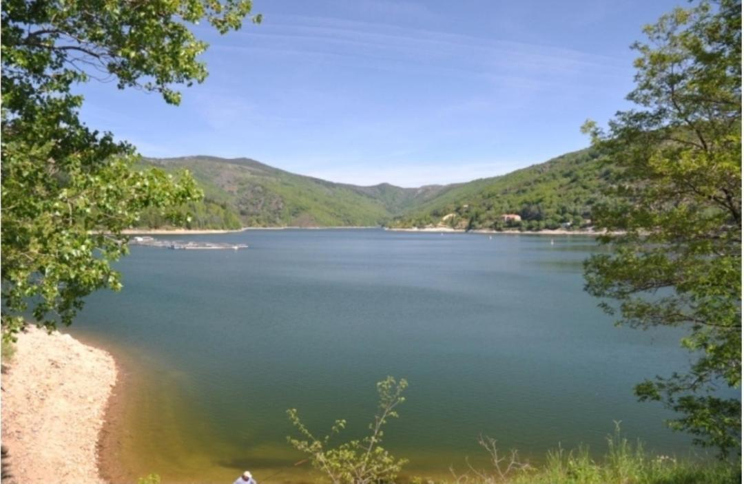 Sur Les Rochers Du & Location-rando En Vtt *